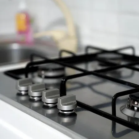 Apartment - With Lakefront Pool